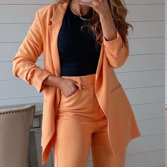 Jackets & Blazers - Womens scrunch sleeve blazer button in front